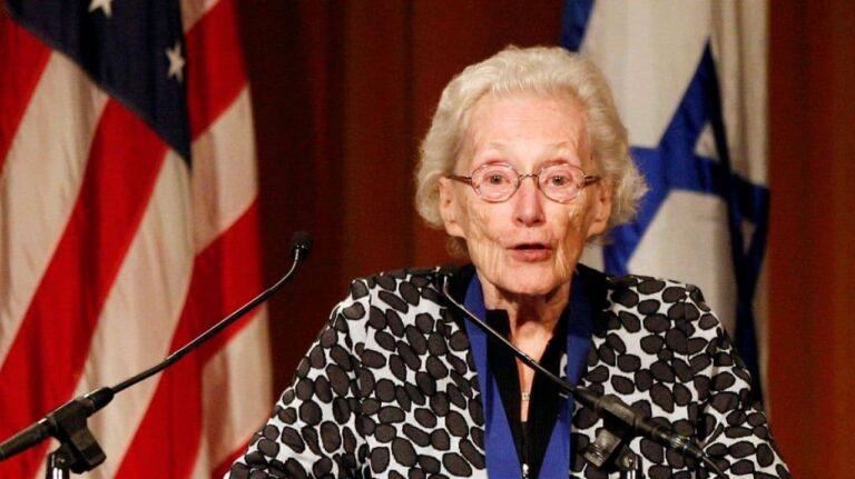 Marion Pritchard, Holocaust hero